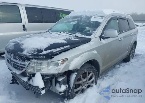 2013 Dodge Journey Crew z USA, uszkodzony, nr VIN 3C4PDCDG5DT626860